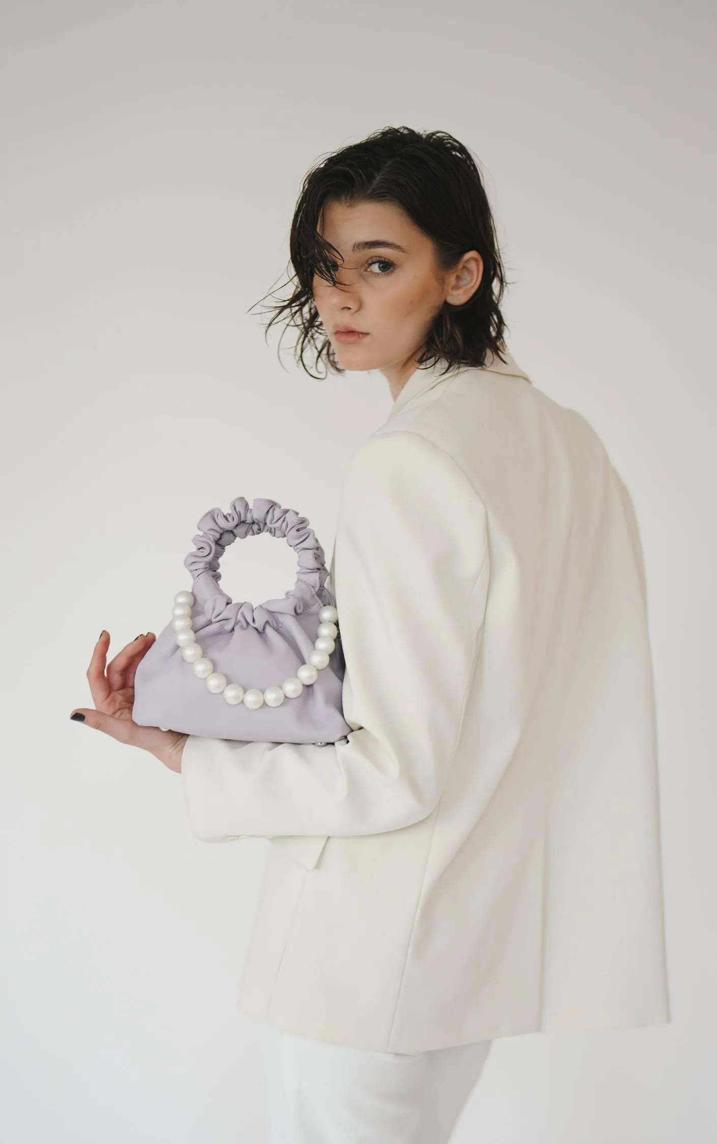 Off White Wide-Shoulder Blazer (Final Sale) sold by VERAFIED product image thumbnail 4