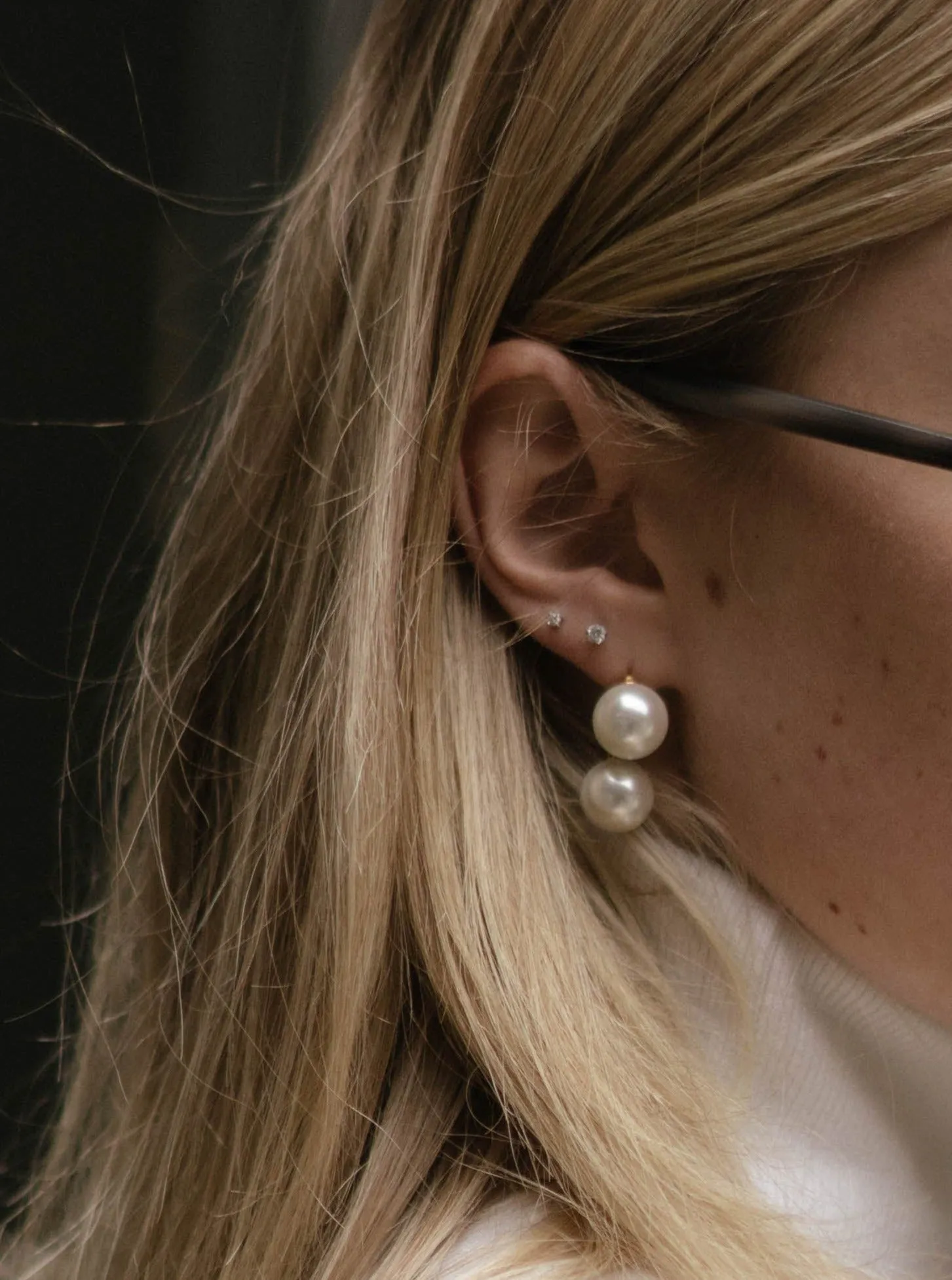 Iris Pearl Earrings (Final Sale) sold by VERAFIED product image thumbnail 2