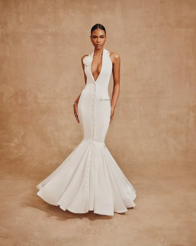 Look 3 sold by Hanifa