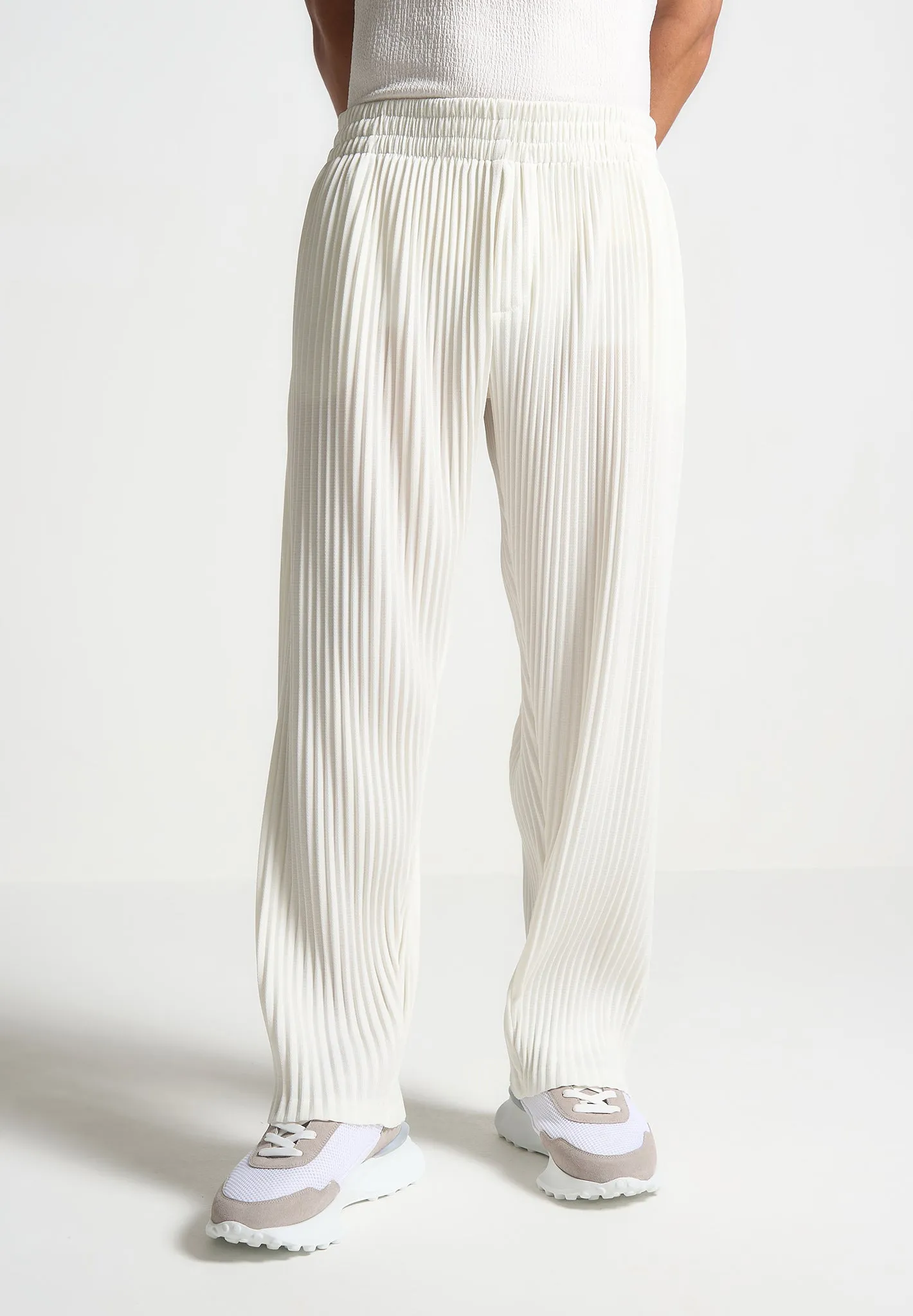 Jonas - Pleated Trousers - Off White sold by Maniere De Voir product image thumbnail 4
