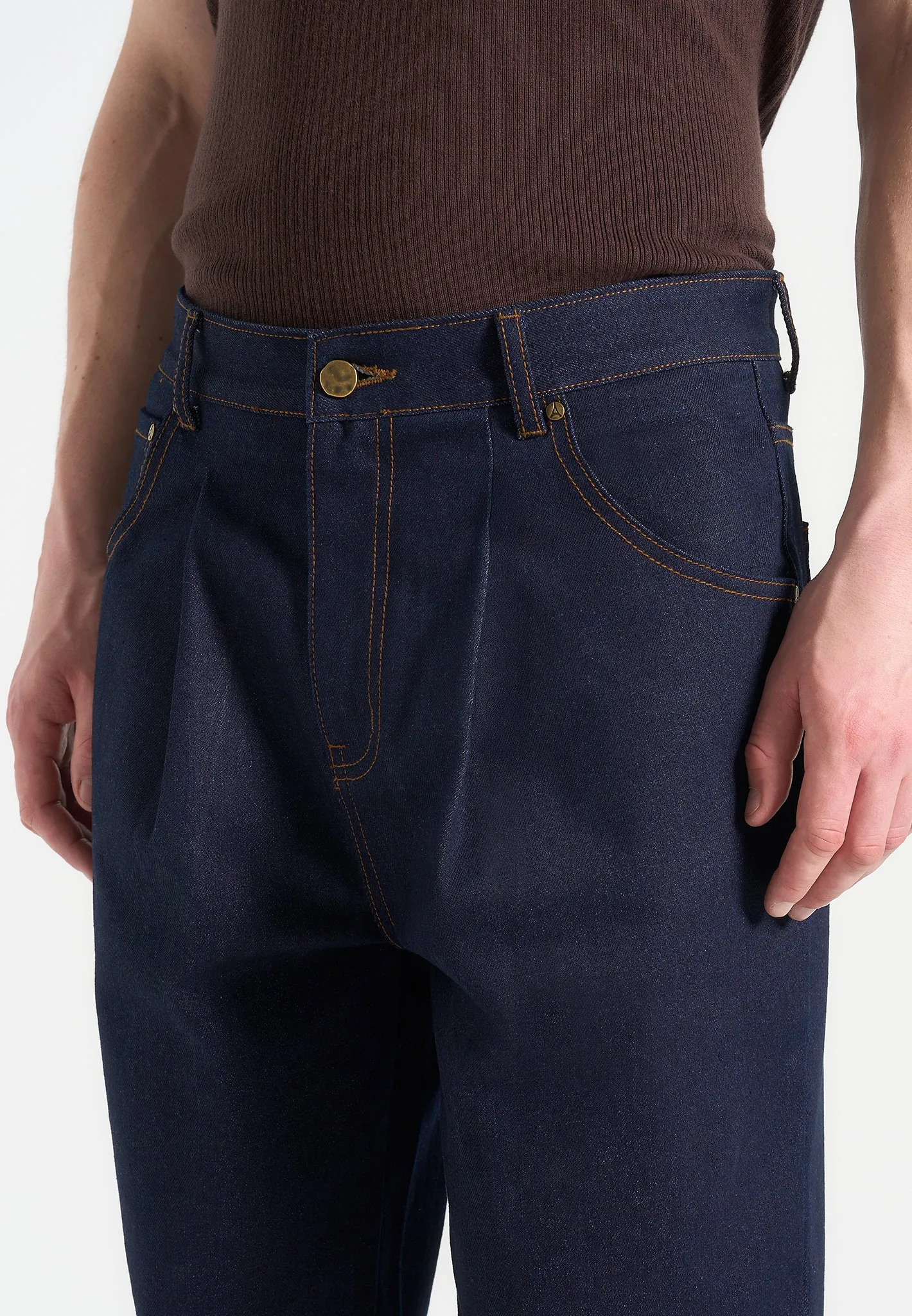 Arnault - Pleated Denim Jeans - Indigo sold by Maniere De Voir product image thumbnail 5