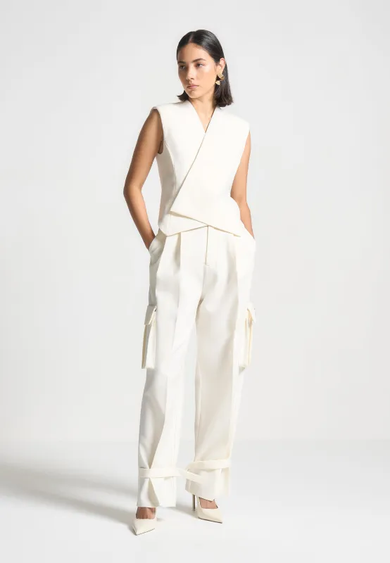 Danielle - Tailored Pleated Cargo Trousers - Off White sold by Maniere De Voir