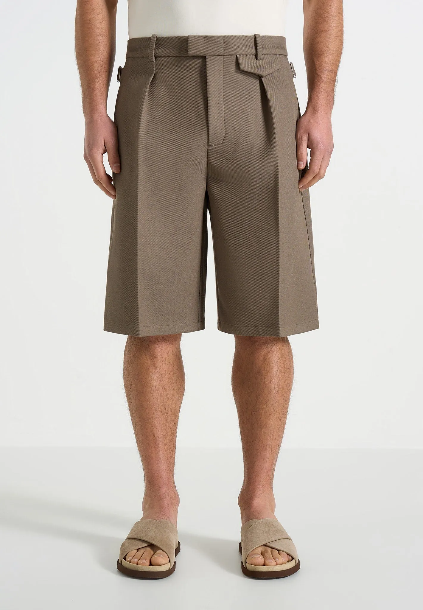 Auguste - Tailored Twill Bermuda Shorts - Olive sold by Maniere De Voir