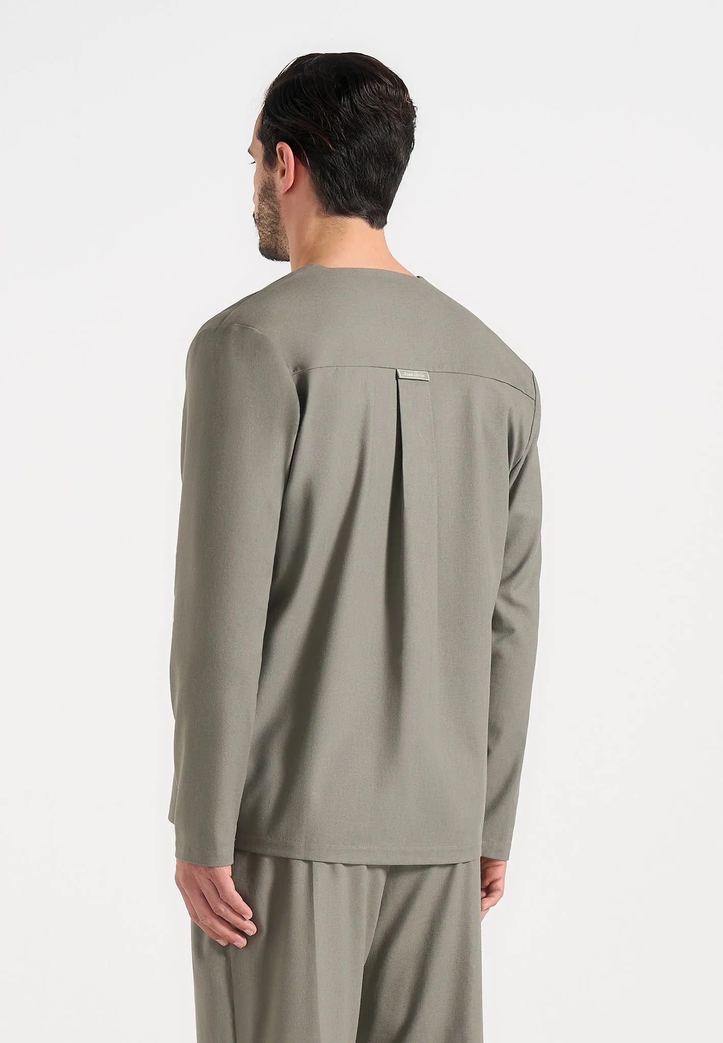 Axel - Minimal Kimono Shirt - Khaki sold by Maniere De Voir product image thumbnail 3