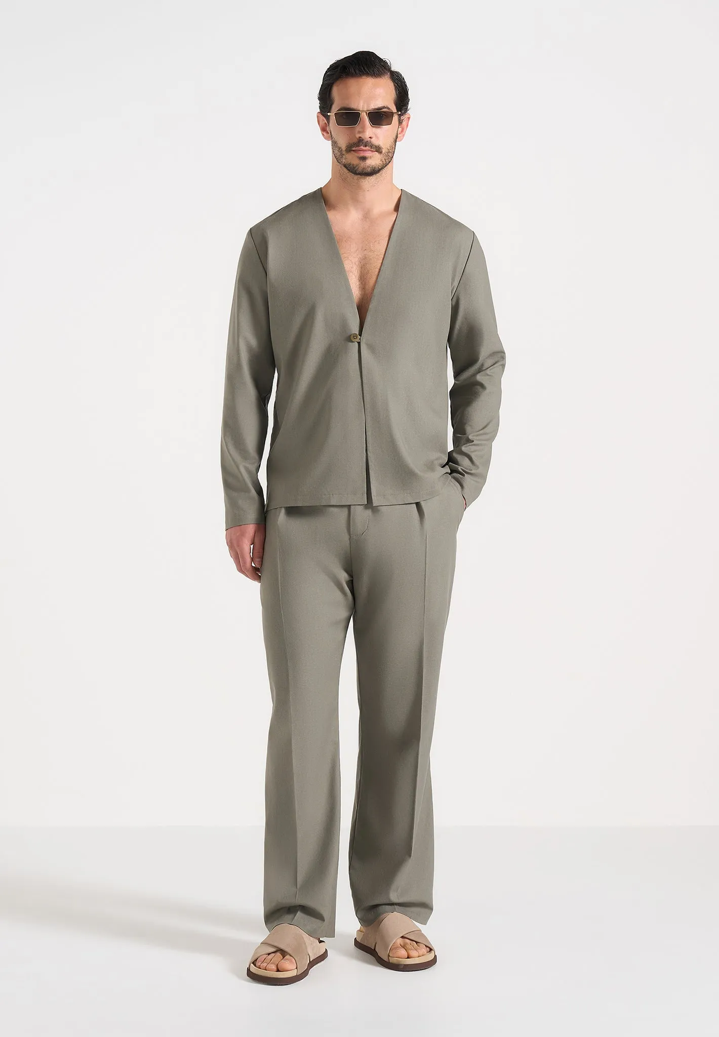 Axel - Minimal Kimono Shirt - Khaki sold by Maniere De Voir