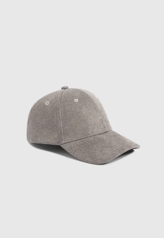 Florent - Signature Suede Cap - Grey made by Maniere De Voir