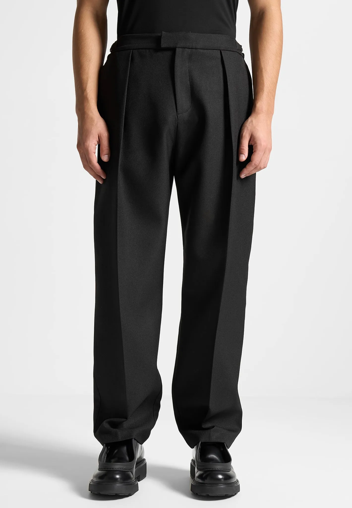 Relaxed Tailored Trousers with Pleat - Black sold by Maniere De Voir product image thumbnail 4