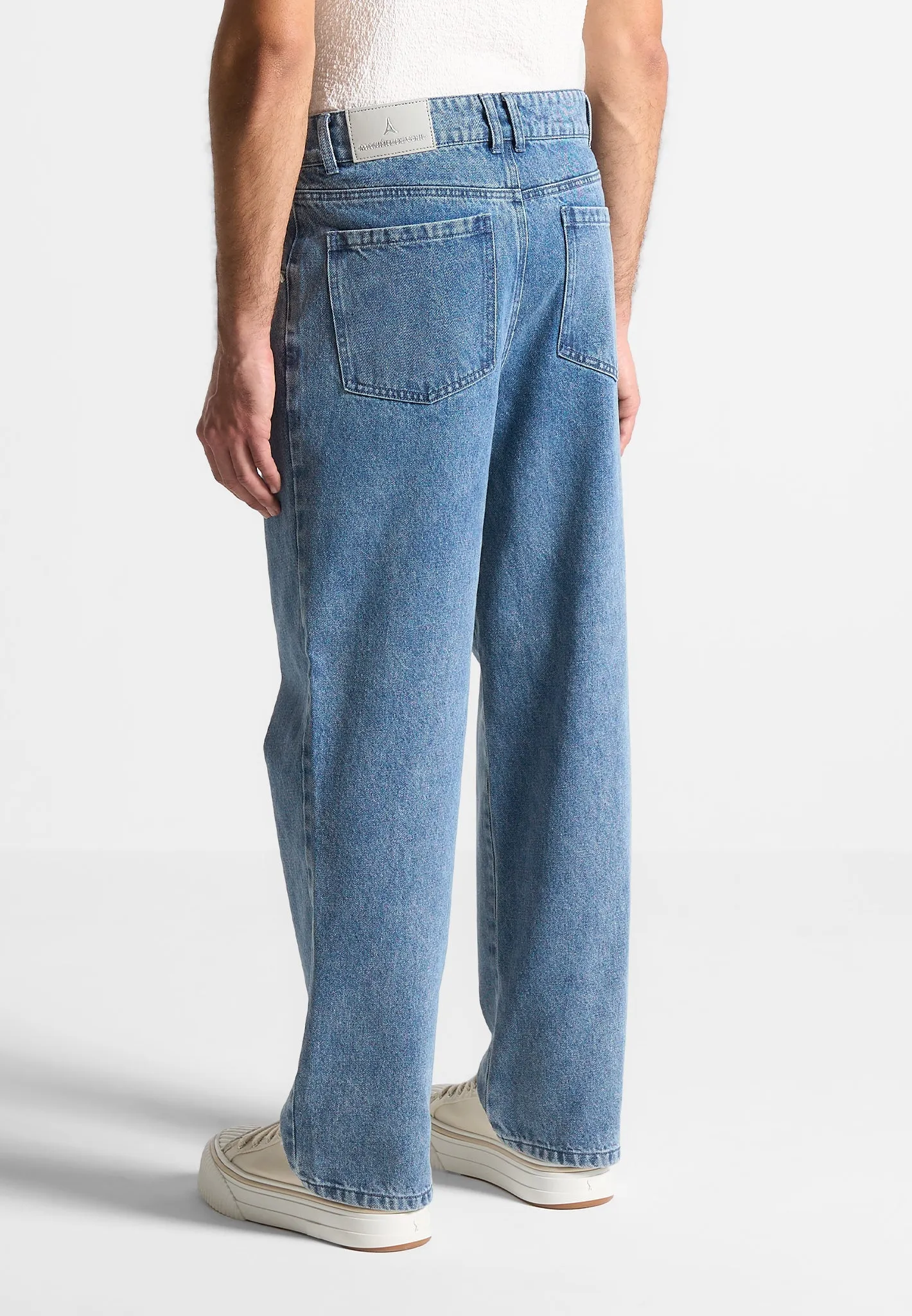 Arnault - Pleated Jeans - Washed Blue sold by Maniere De Voir product image thumbnail 5
