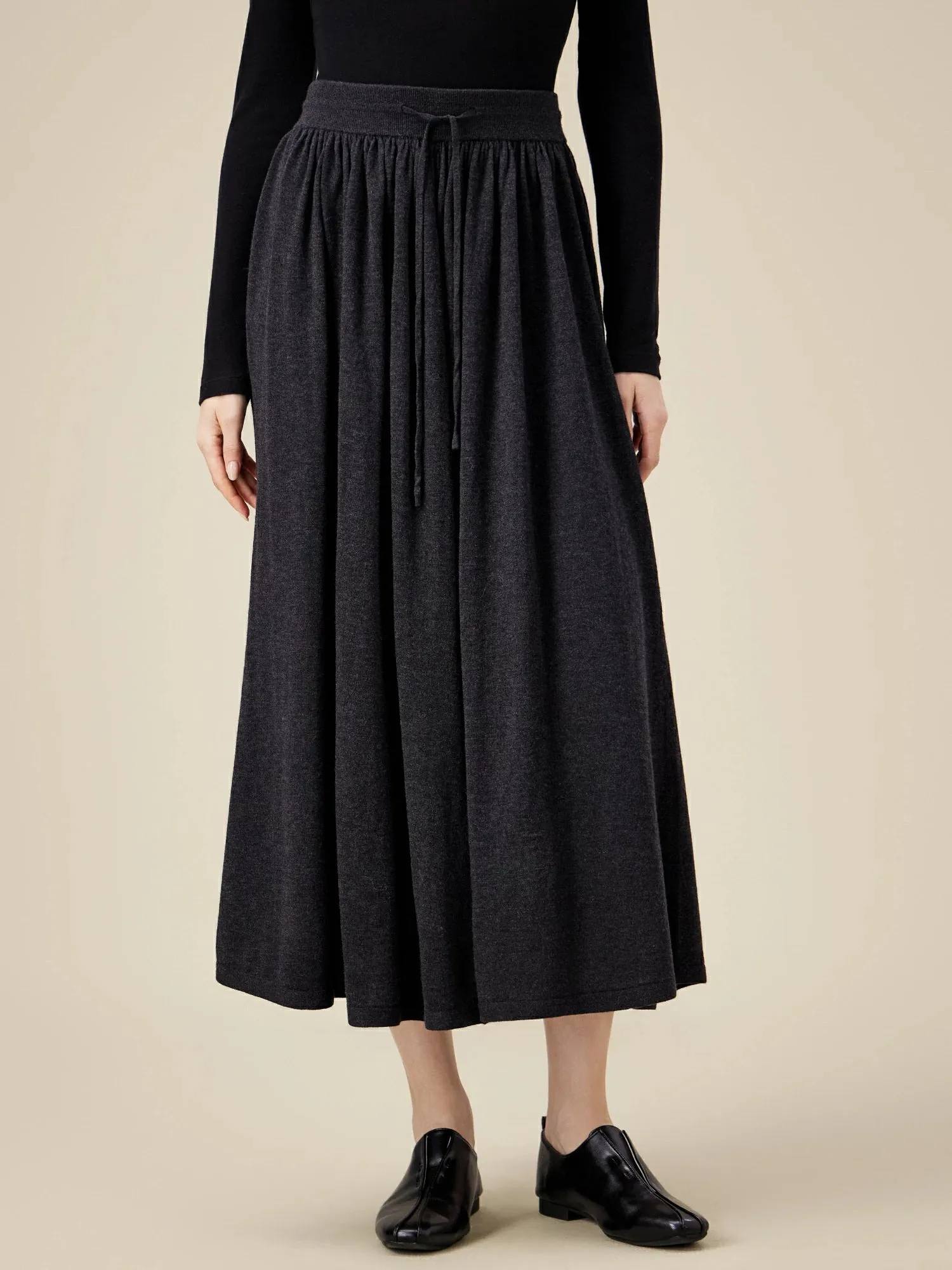 Amoretu Wool Pleated Elastic Waist Skirt sold by Amoretu
