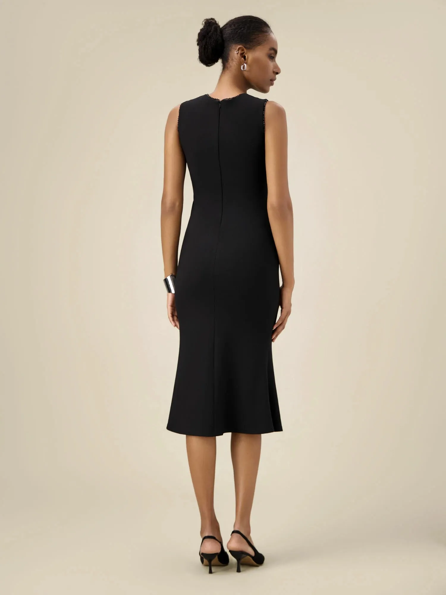 Amoretu Round Neck Sleeveless Fishtail Dress sold by Amoretu product image thumbnail 2