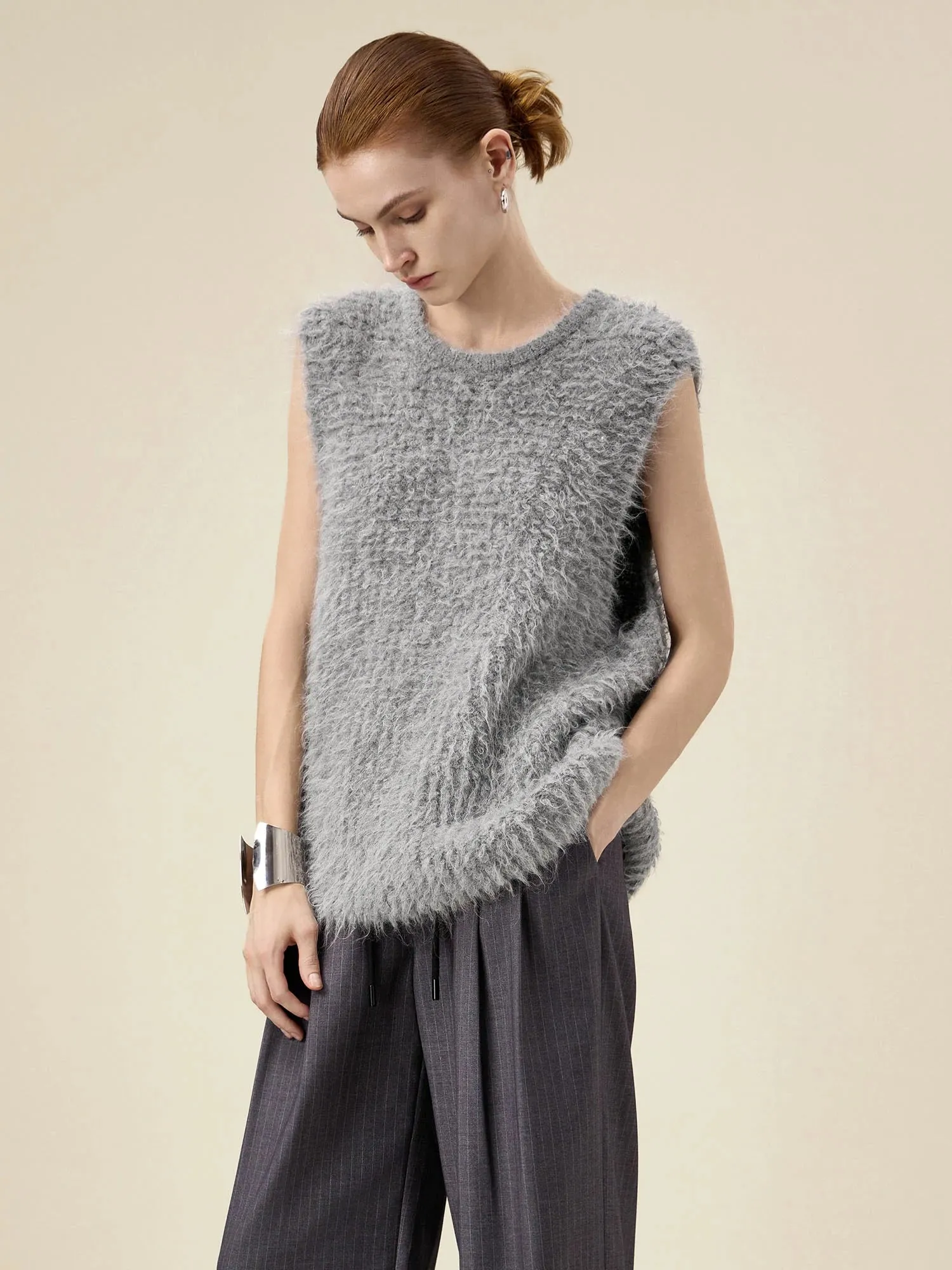 Amoretu Women's Round Neck Sleeveless Plush Knit Vest sold by Amoretu product image thumbnail 3