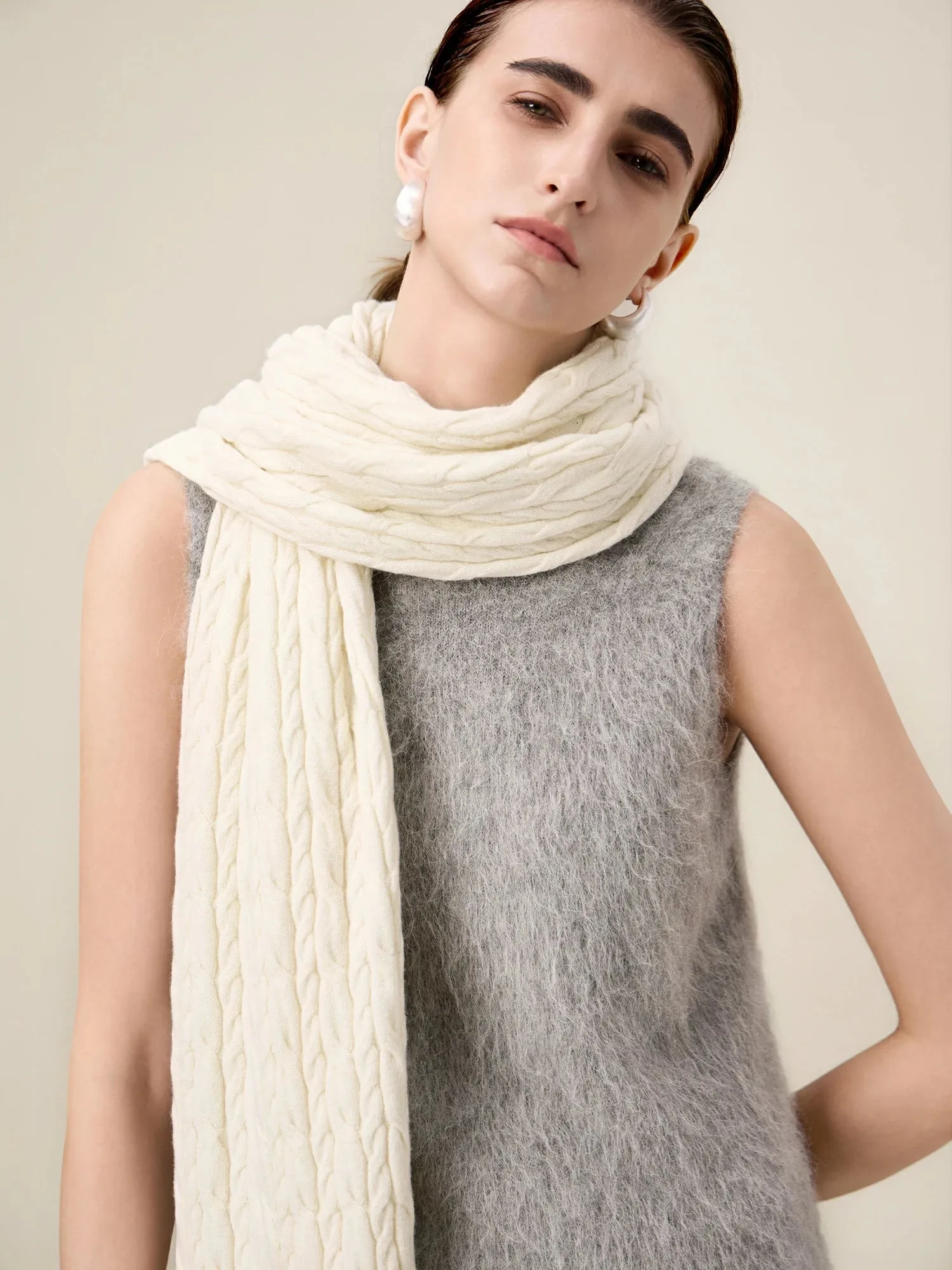 Amoretu Women's 100% Wool Cable Knit Scarf sold by Amoretu product image thumbnail 2