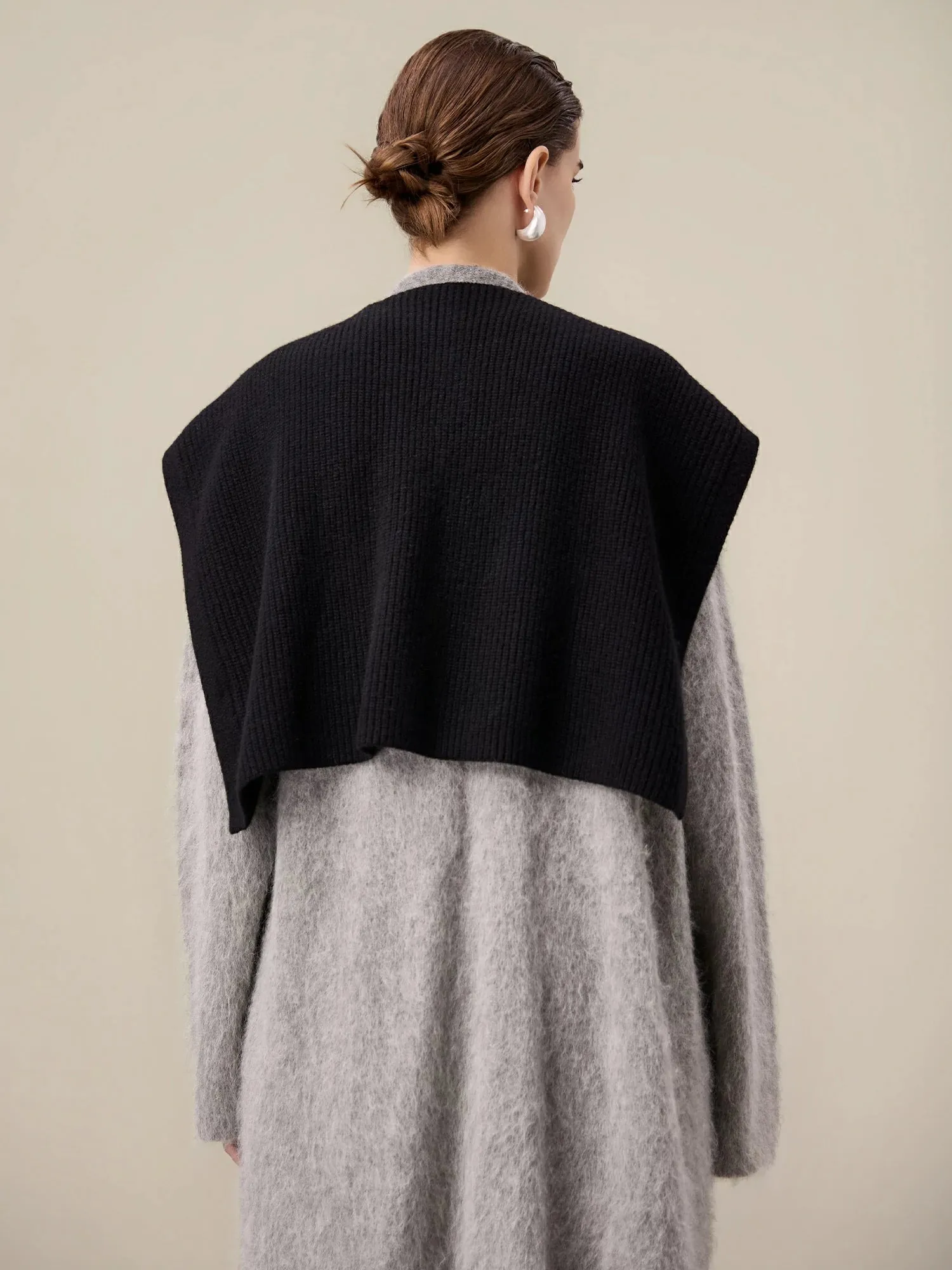 Amoretu Women's 100% Wool Chunky Knit Shawl sold by Amoretu product image thumbnail 5