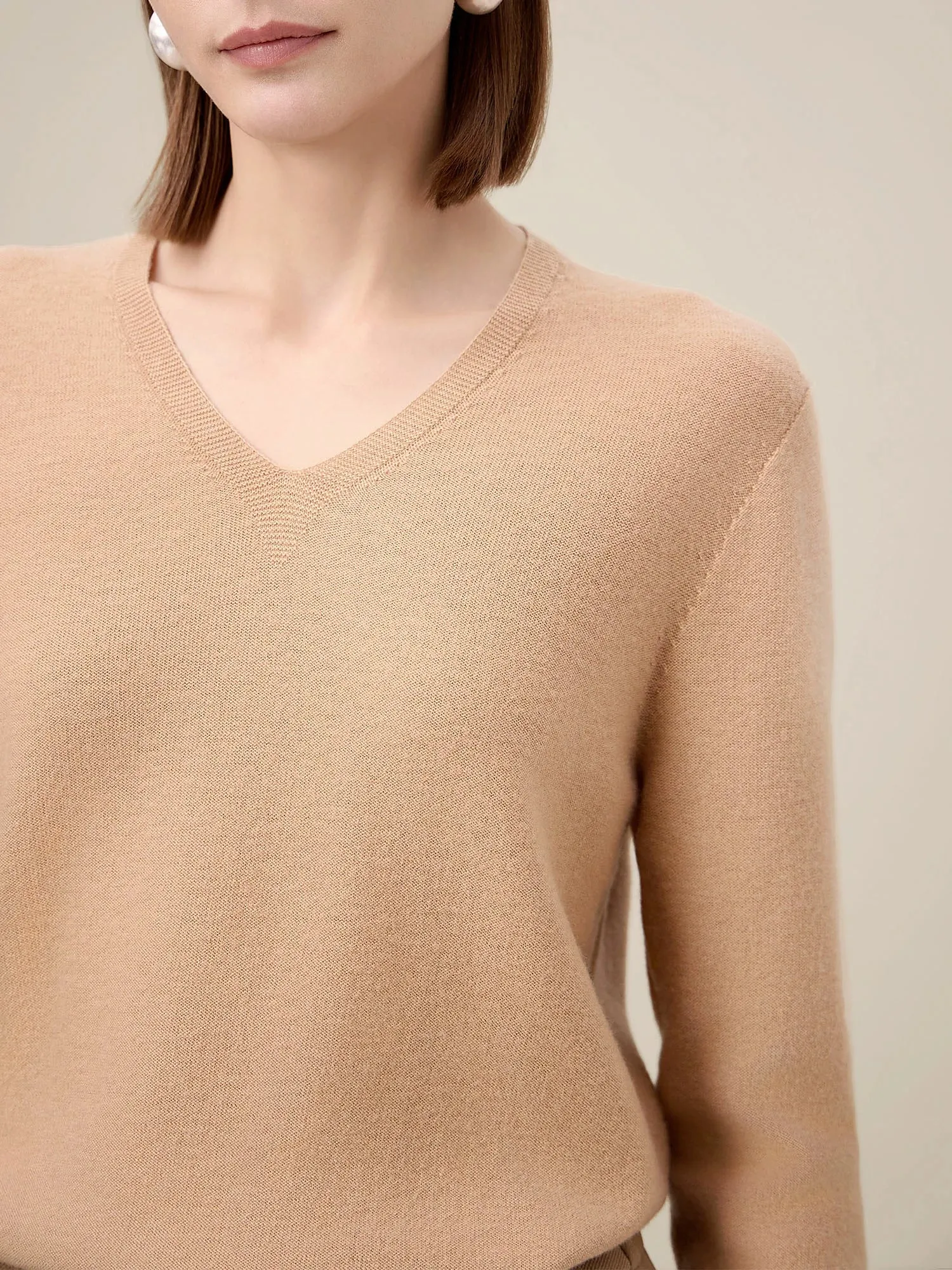 Amoretu Women's 100% Wool Simple Knitted Sweater sold by Amoretu product image thumbnail 5