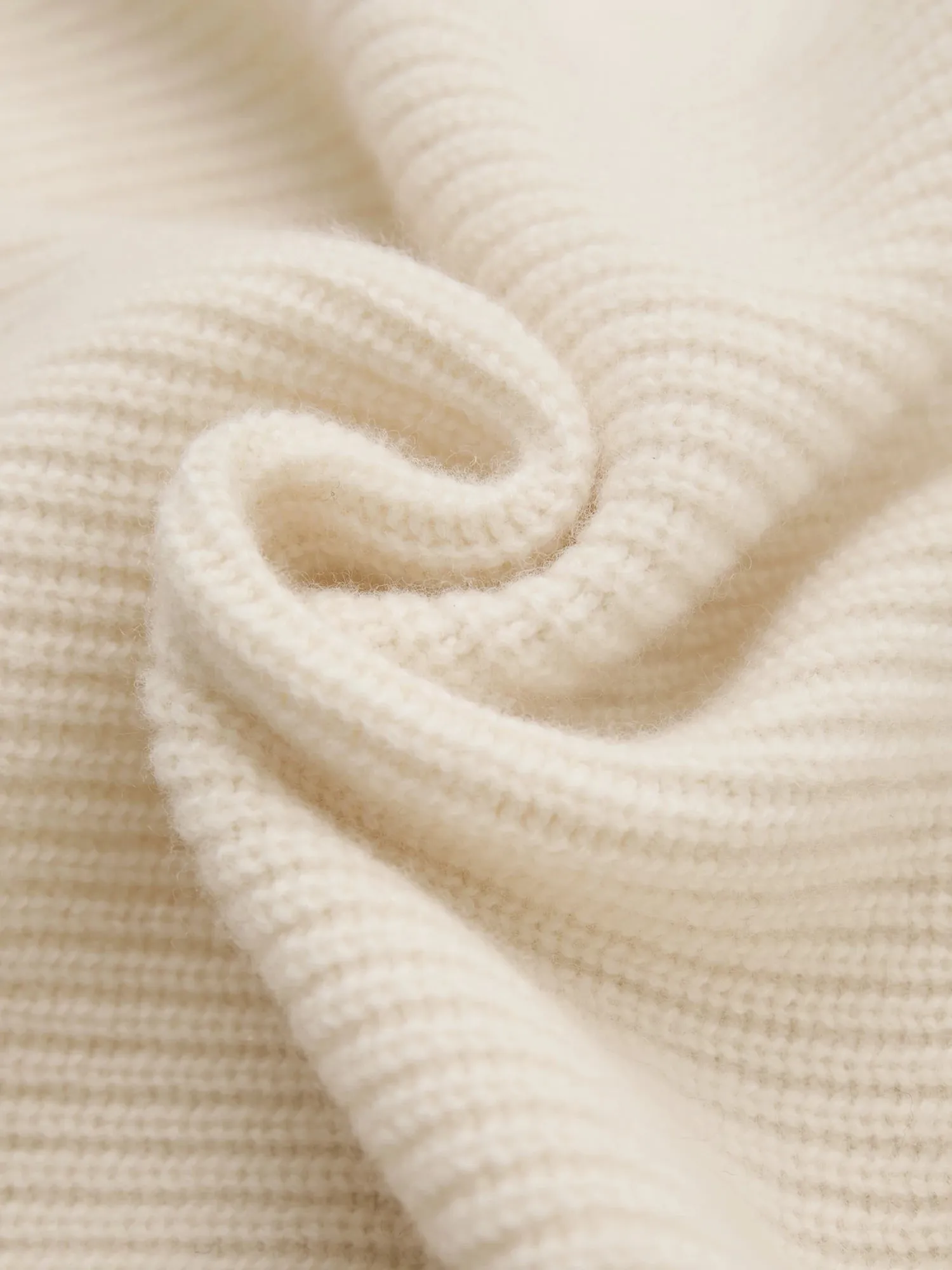 Amoretu 100% Wool Sweater Lyocell Straight Pants 2 Piece Set sold by Amoretu product image thumbnail 5