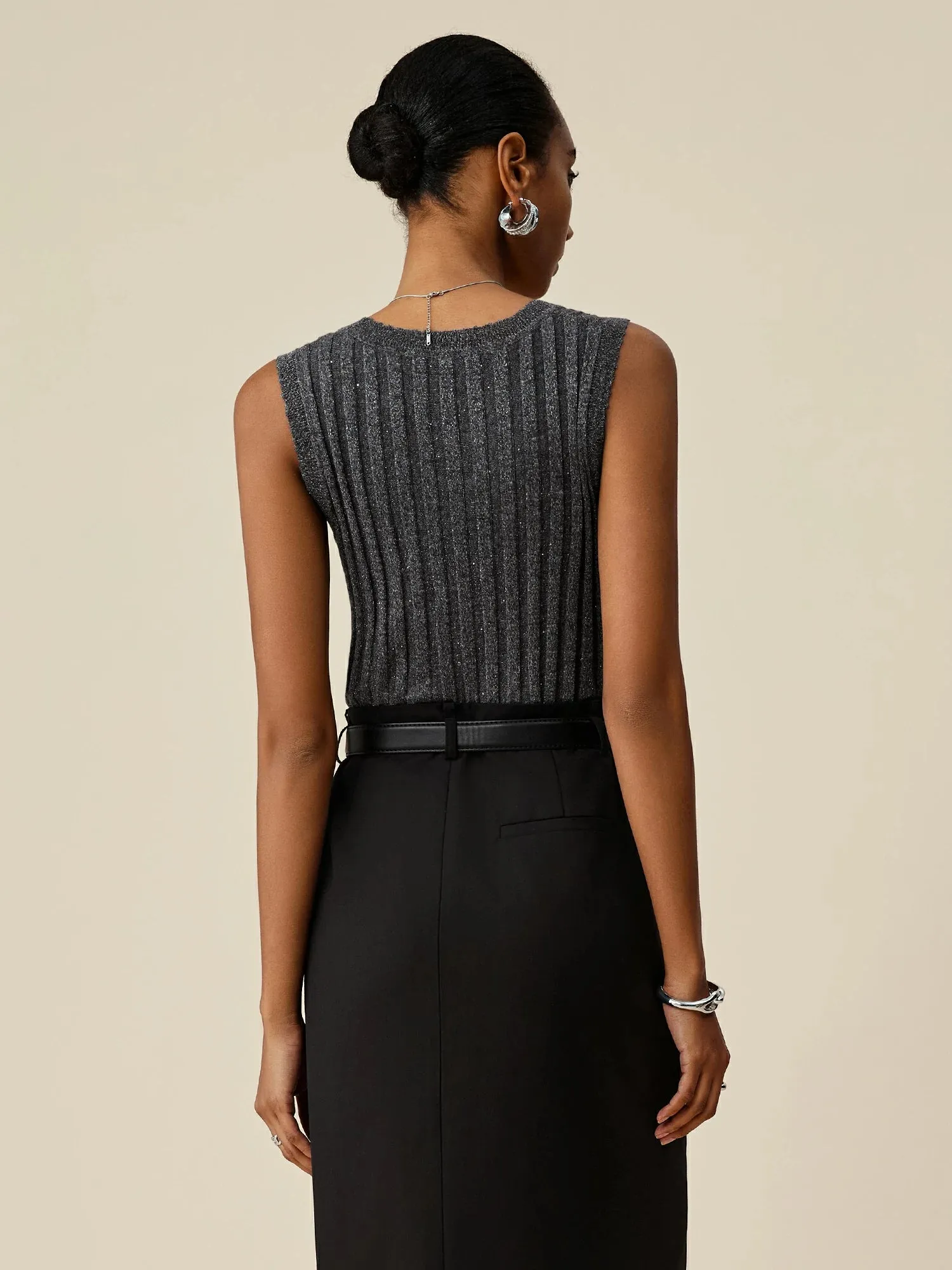 Amoretu Wool U-Neck Sequin Knitted Vest sold by Amoretu product image thumbnail 5