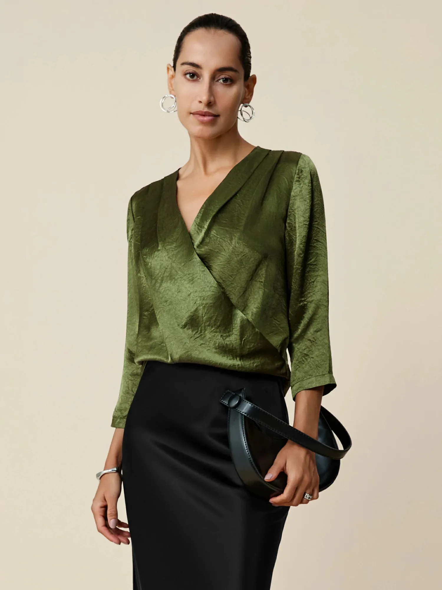 Amoretu 100% Acetate V-Neck Mid-Sleeve Top sold by Amoretu