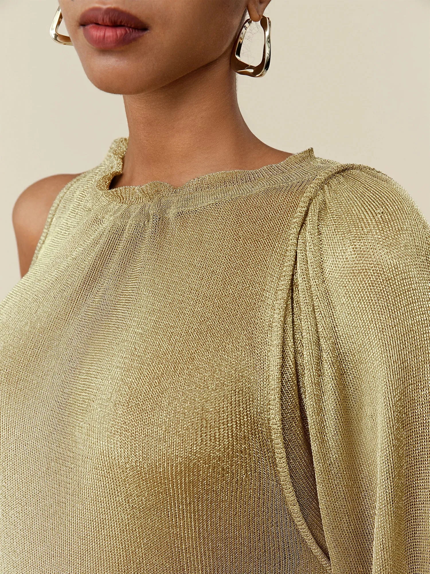Amoretu Gold-Silver Yarn One-Shoulder Top sold by Amoretu product image thumbnail 5