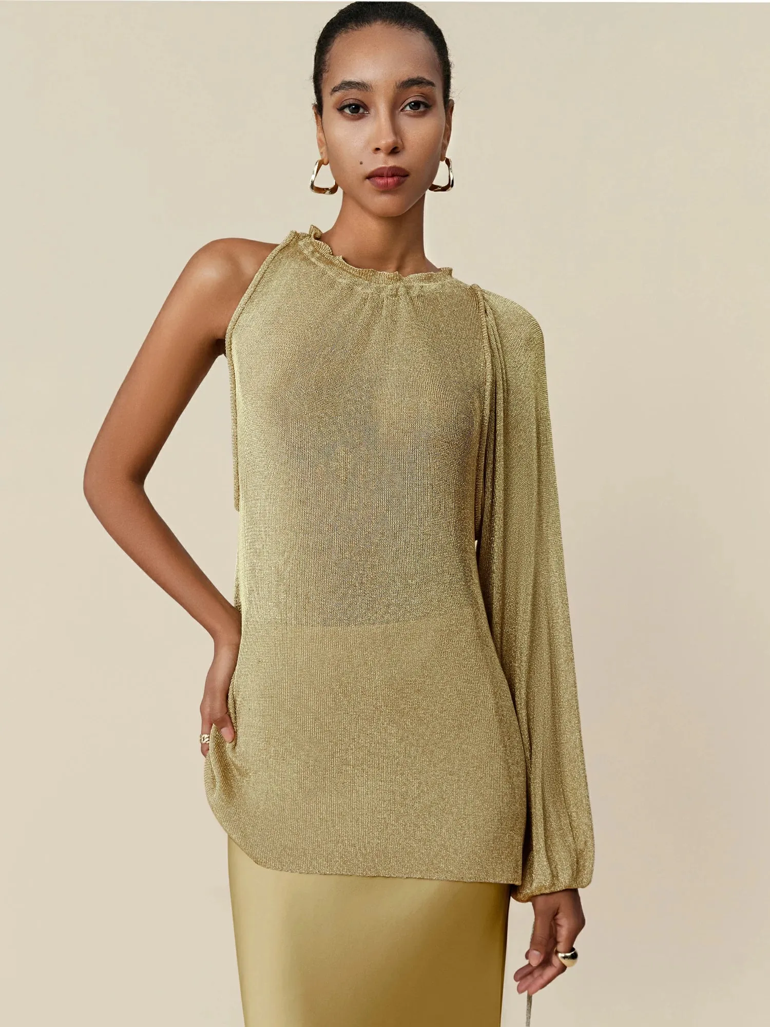 Amoretu Gold-Silver Yarn One-Shoulder Top sold by Amoretu