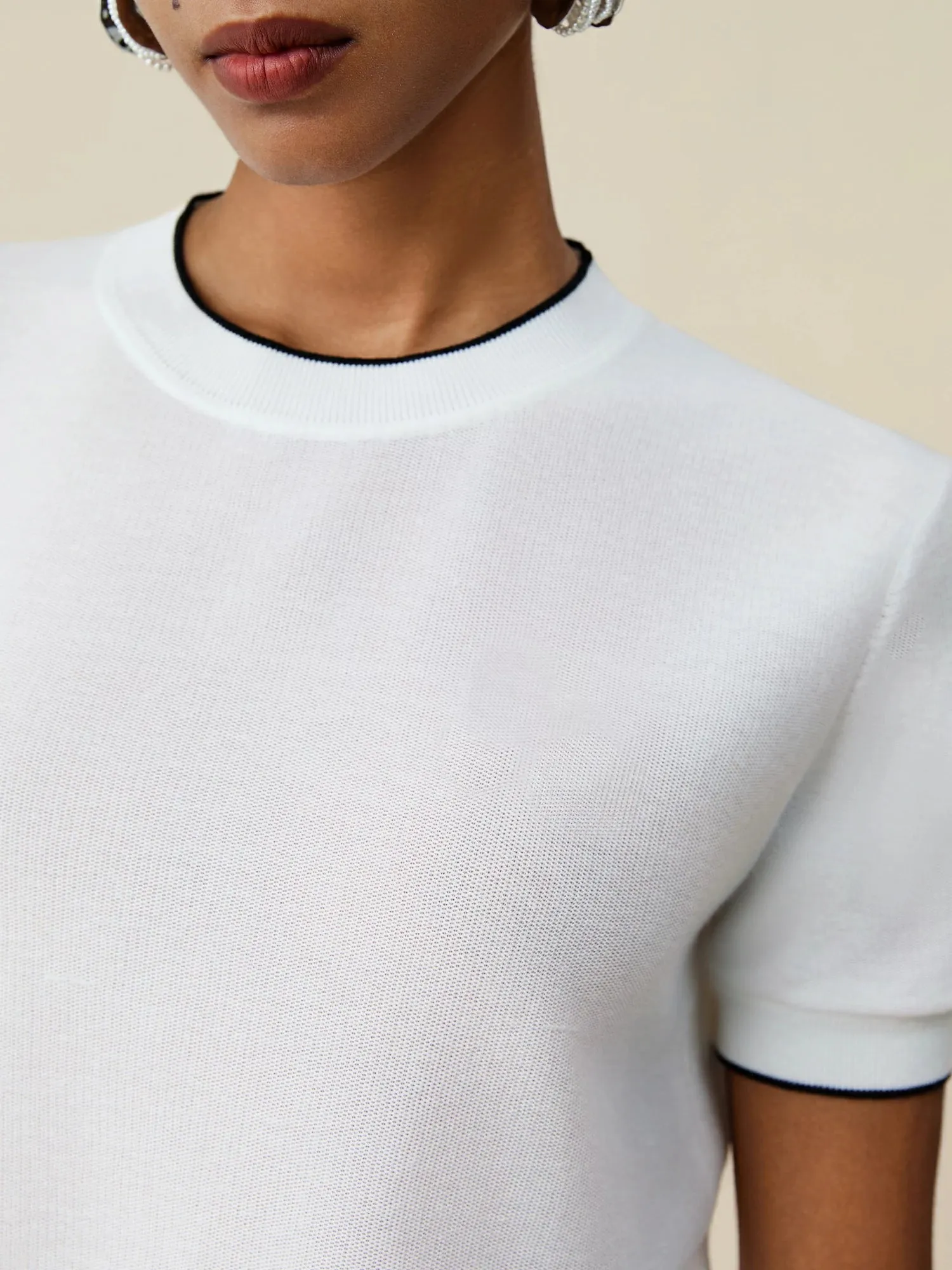 Amoretu Tencel Round Neck Contrast Trim Top sold by Amoretu product image thumbnail 5