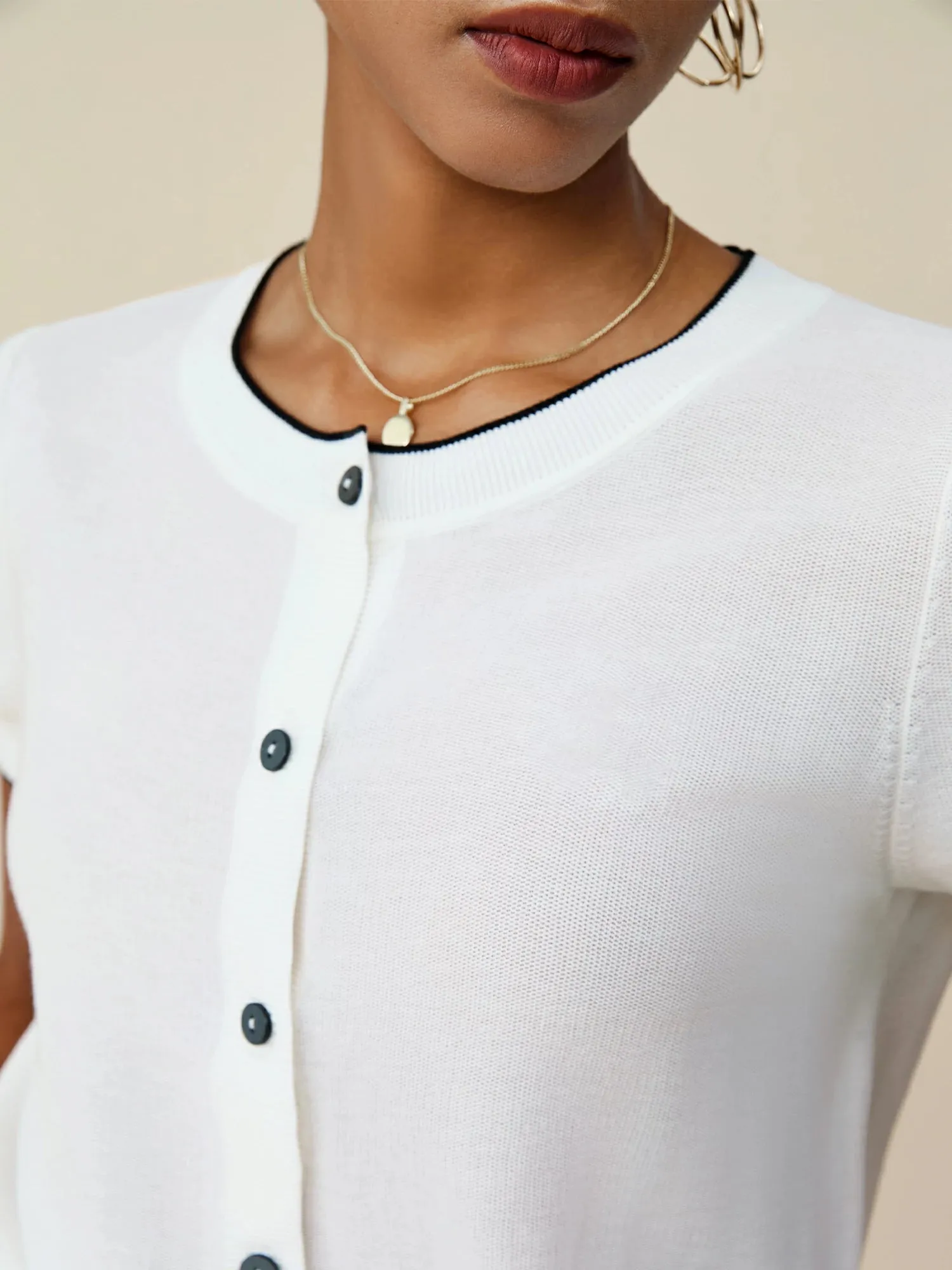 Amoretu Tencel Round Neck Contrast Cardigan sold by Amoretu product image thumbnail 5