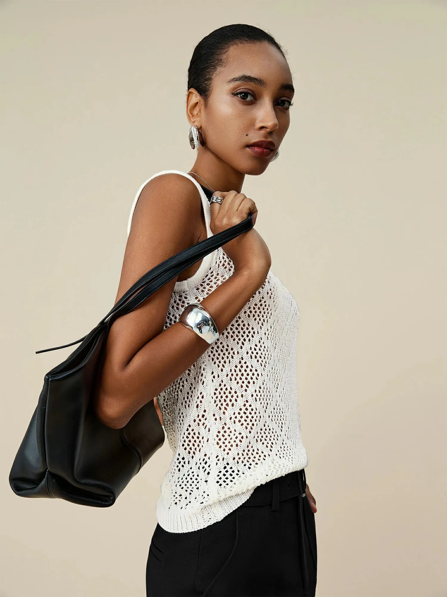 Amoretu Lyocell & Wool U-Neck Simple Vest sold by Amoretu product image thumbnail 3