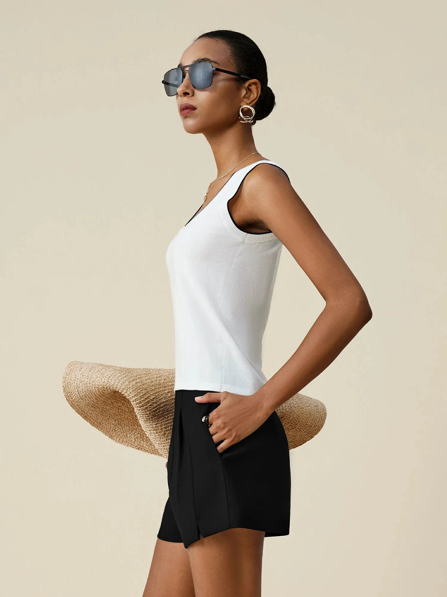 Amoretu Tencel U-Neck Contrast Trim Vest sold by Amoretu product image thumbnail 3