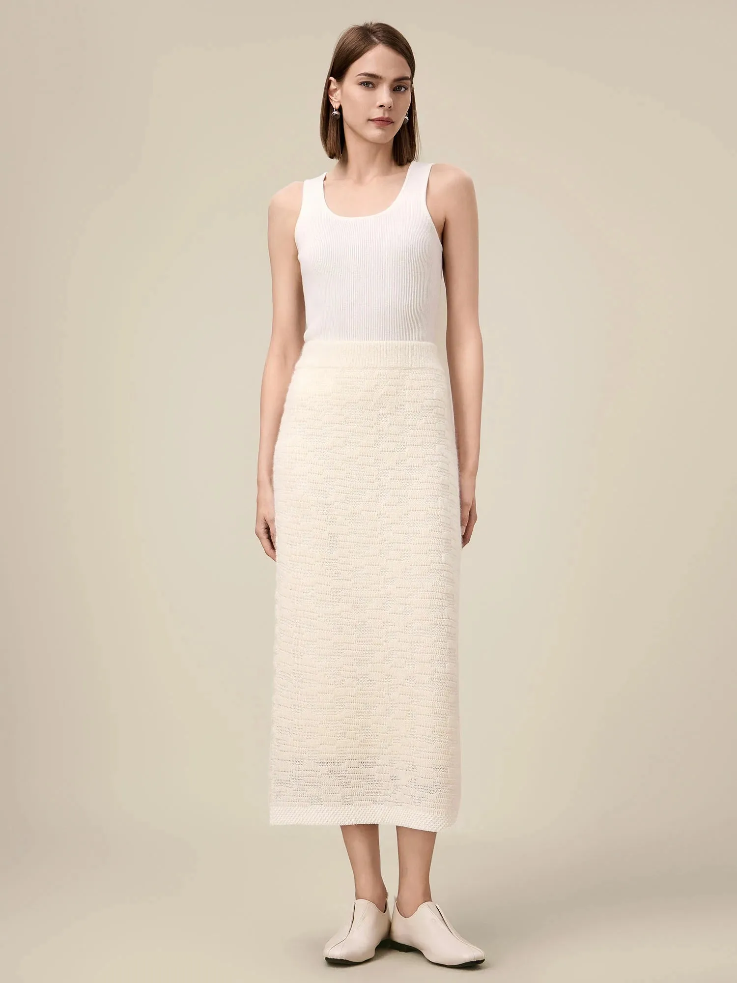 Amoretu Wool Elastic Waist Jacquard Knit Skirt sold by Amoretu product image thumbnail 3