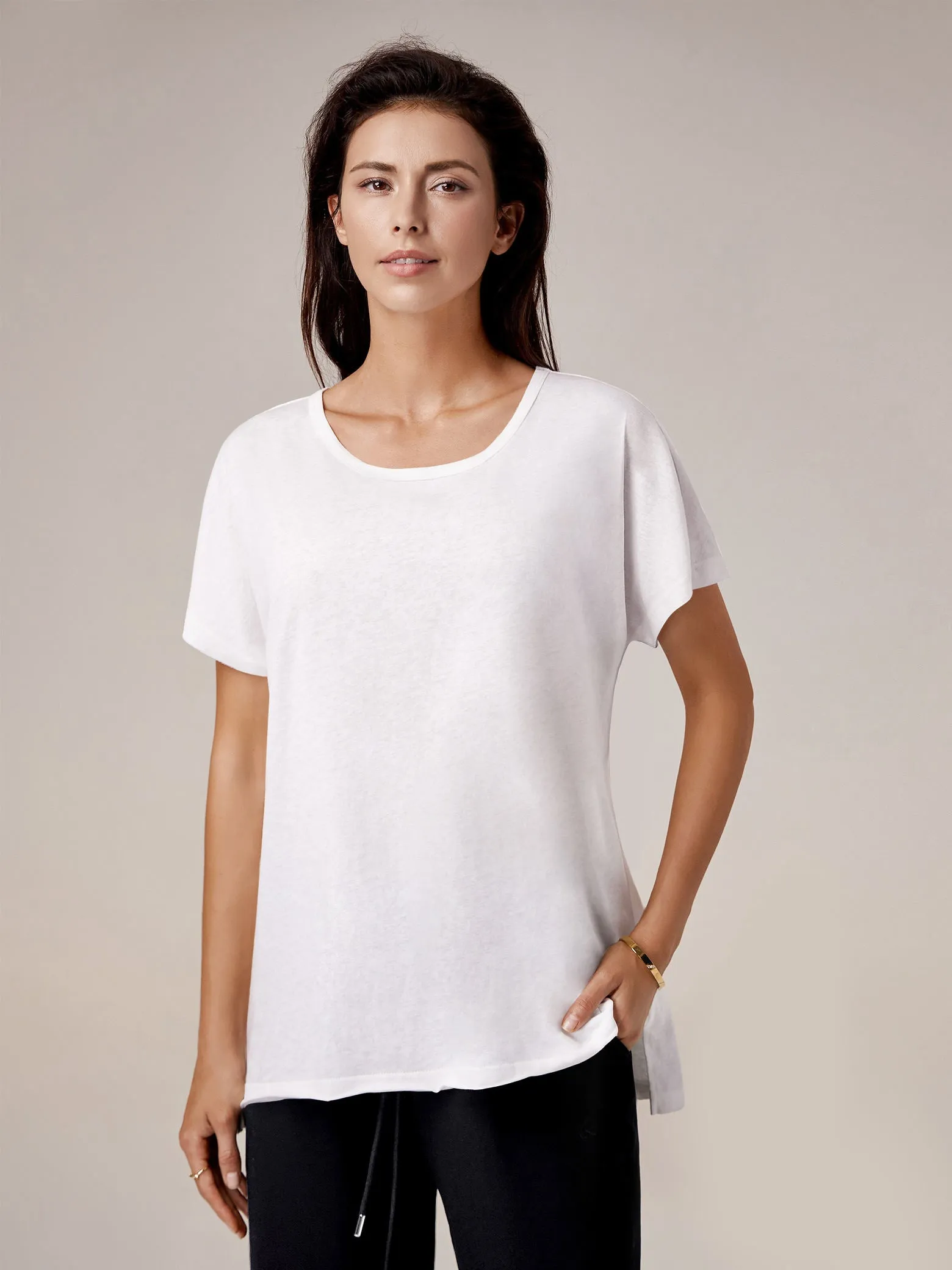 Amoretu 70% Cotton Round Neck Casual Short Sleeve Top sold by Amoretu