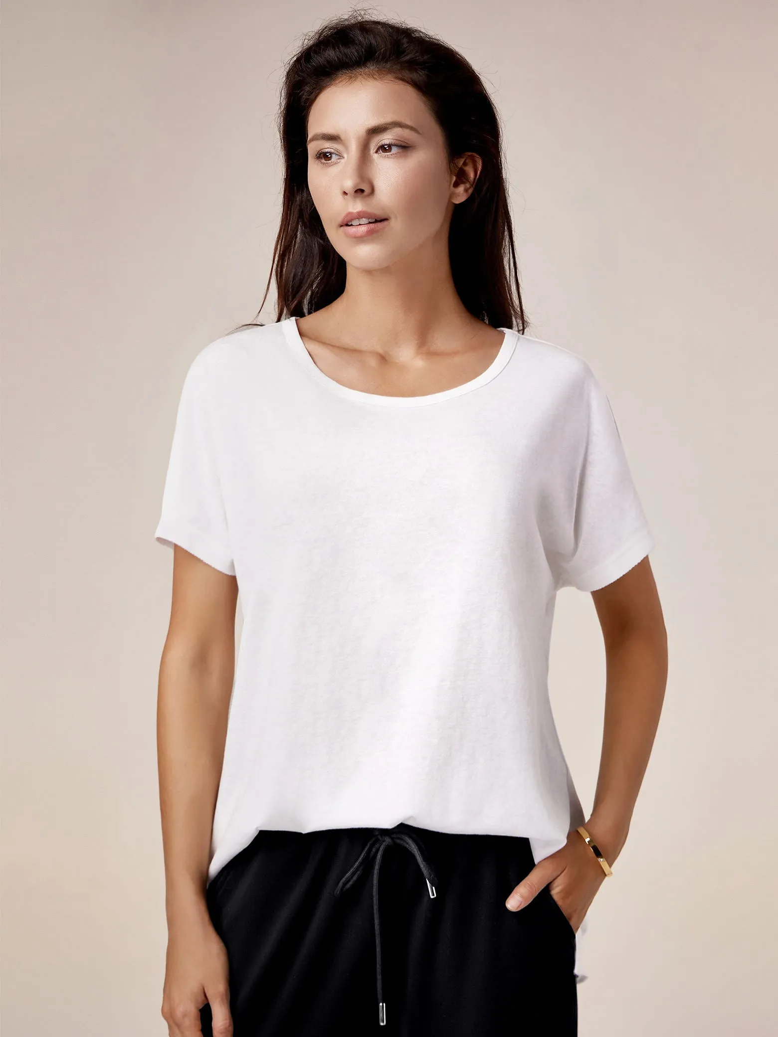 Amoretu 70% Cotton Round Neck Casual Short Sleeve Top sold by Amoretu product image thumbnail 2