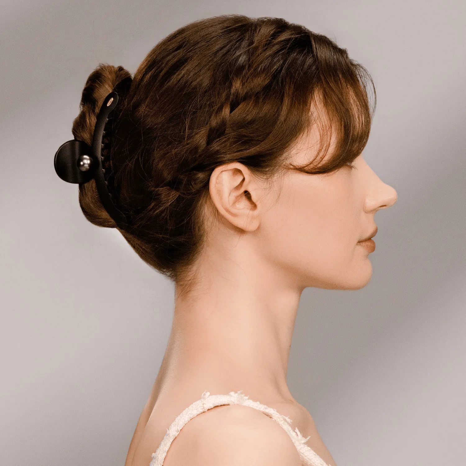 Dot Pearl Large Hair Claw (Round & 1 Bead) sold by Babybei product image thumbnail 2