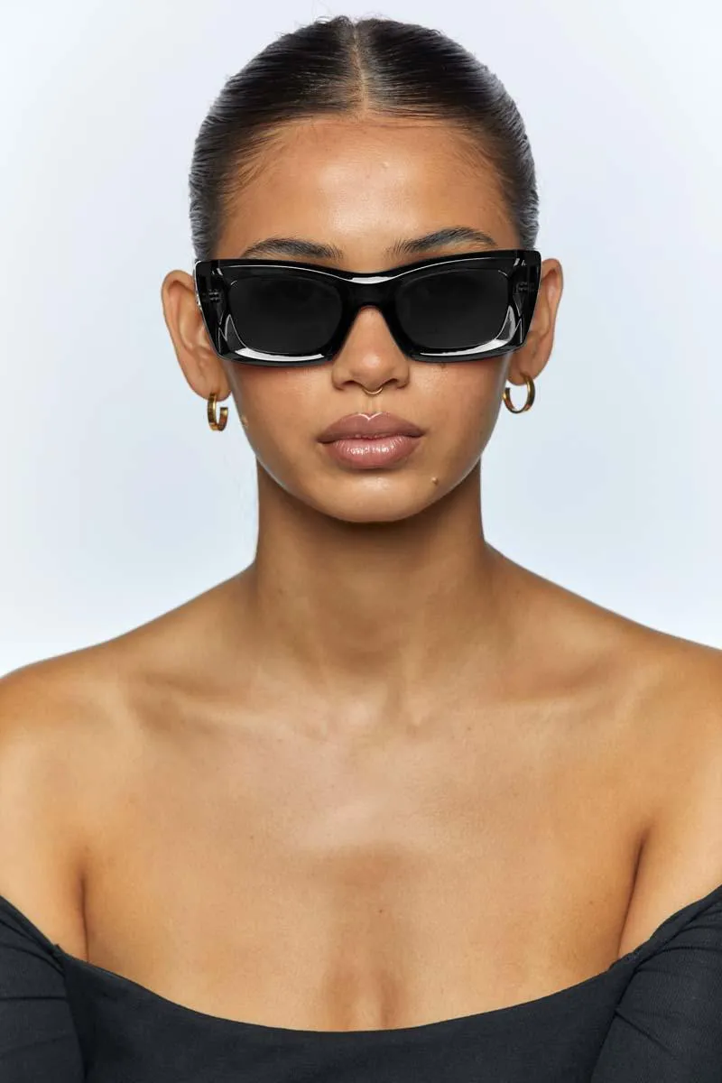 Kaos - Black sold by PETA AND JAIN product image thumbnail 3