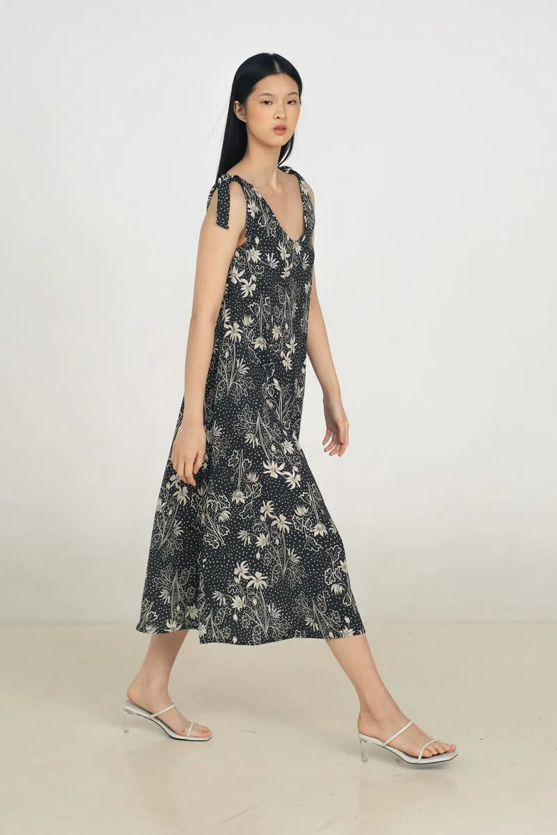 Nesia Dress in Petunia sold by KYRRA product image thumbnail 3