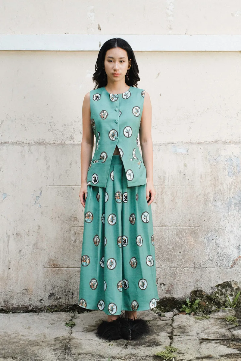 Giana Skirt in Swamp Green sold by KYRRA product image thumbnail 2