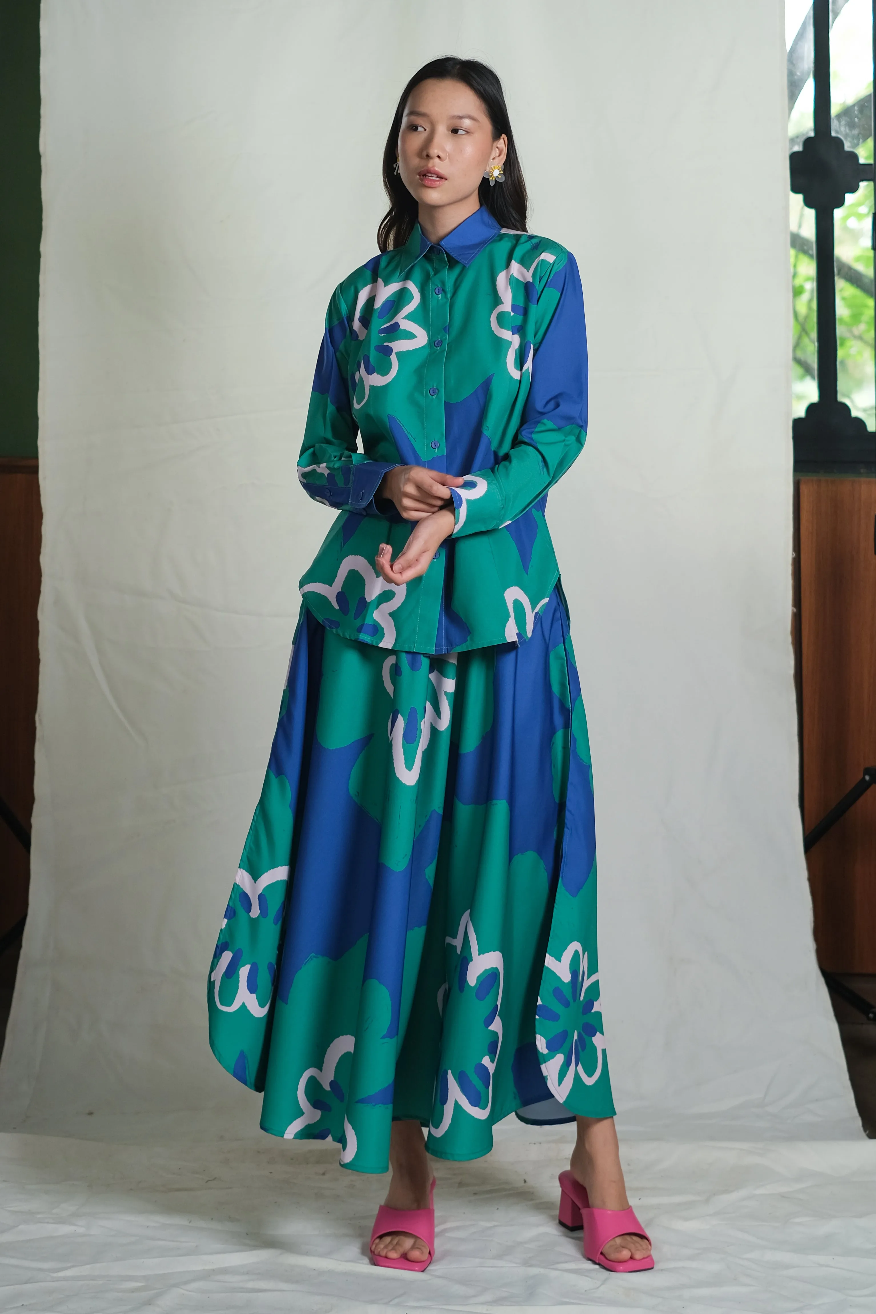 Manhattan Loose Shirt in Riesling sold by KYRRA product image thumbnail 4