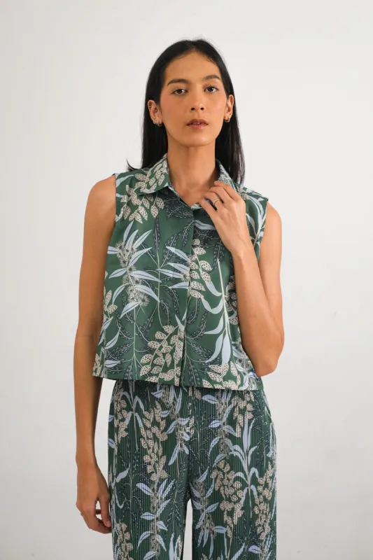 Kleia Boxy Top in Anthurium sold by KYRRA