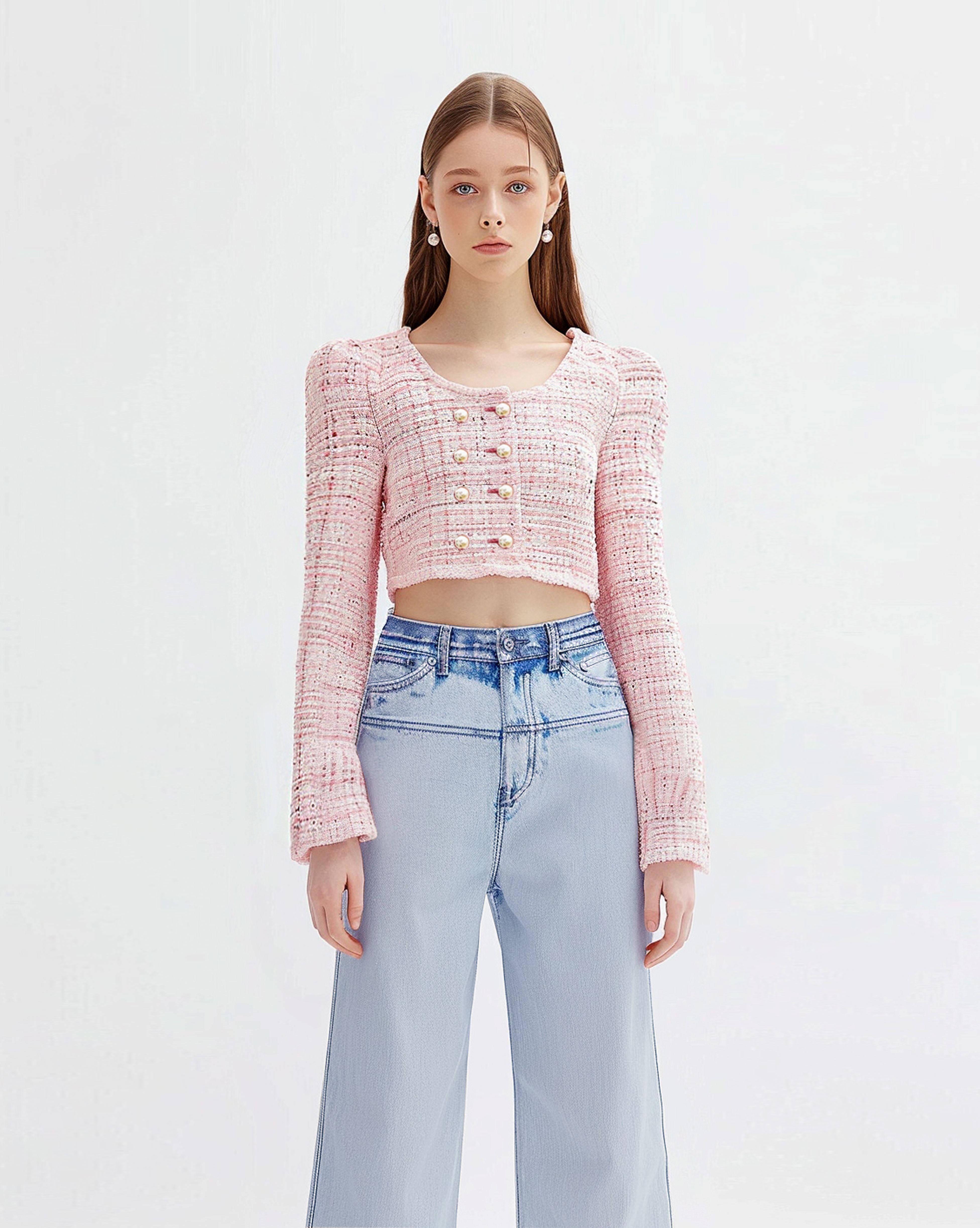 Elegance
Crew Neck Tweed Cropped Jacket sold by JW PEI
