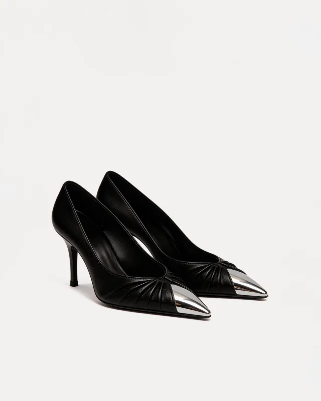 Quinn Metal Cap Pumps – Black made by JW PEI