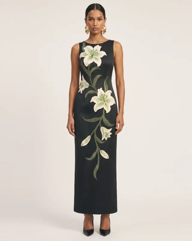 Lily Floral Print Sleeveless Column Maxi Dress - Black made by JW PEI