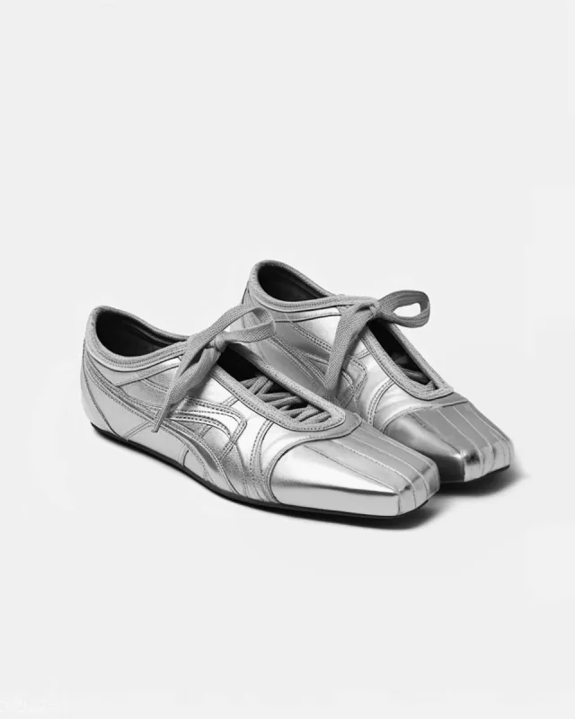 Metallic Square toe Low Top Sneakers - Silver sold by JW PEI