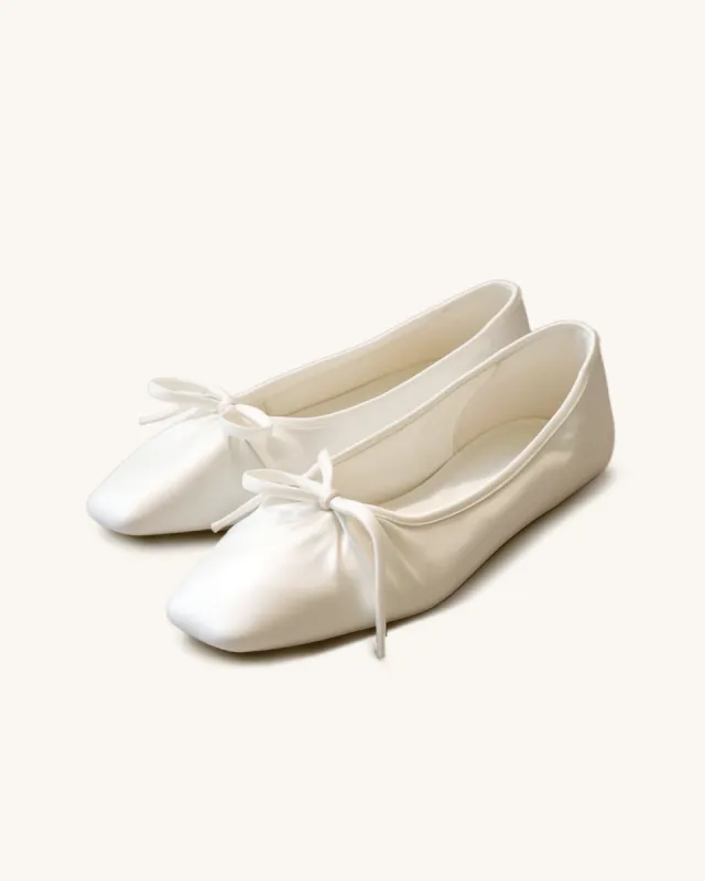 Beatrice Ballerina Flat - White made by JW PEI