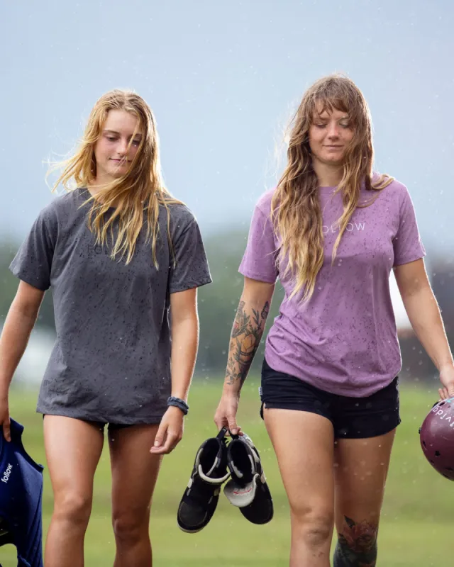 Follow Palm Womens Tee - Plum sold by Follow Wake