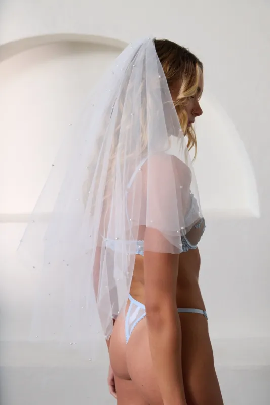 Pearl Veil sold by Kat The Label