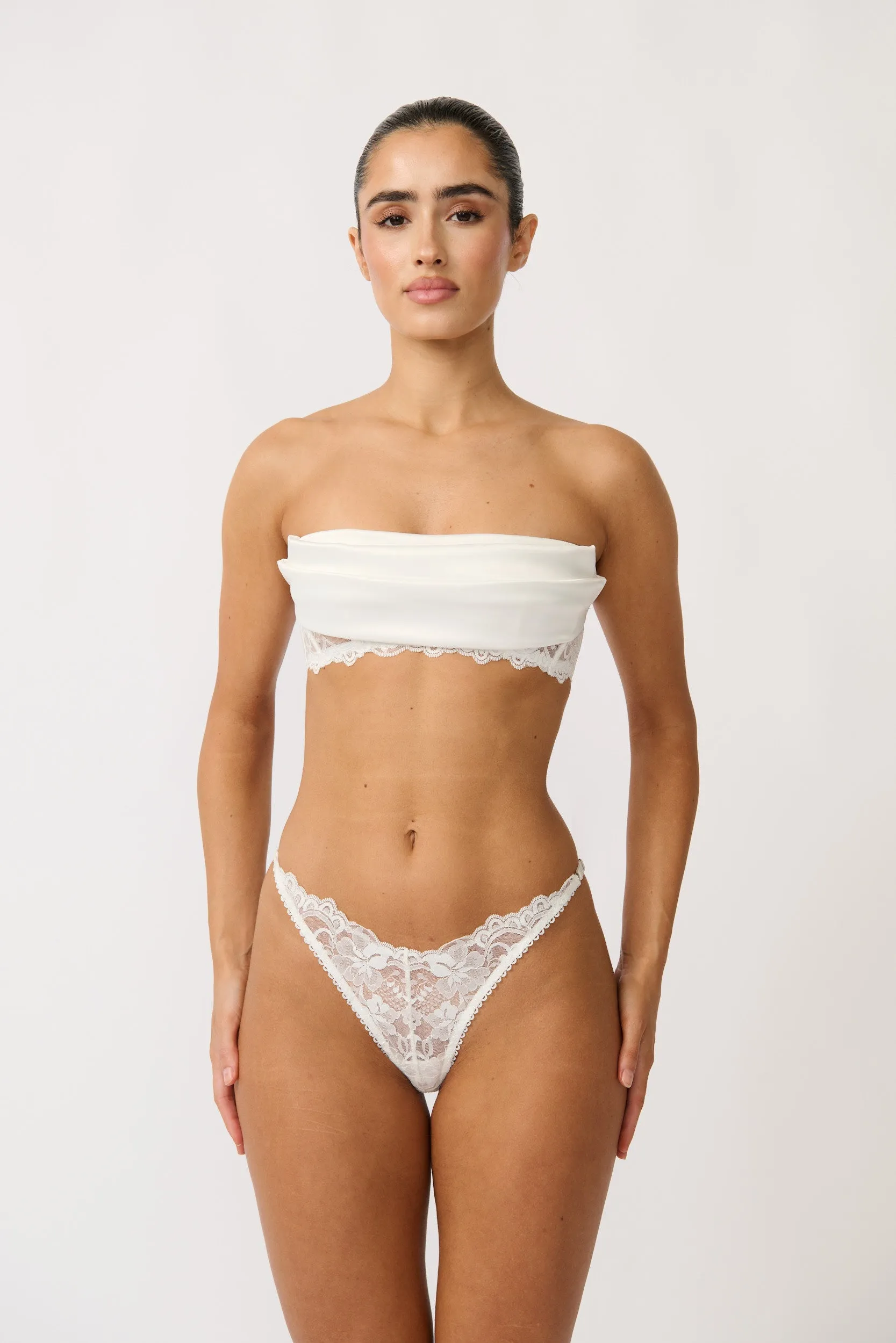 Sasha Thong White sold by Kat The Label product image thumbnail 4