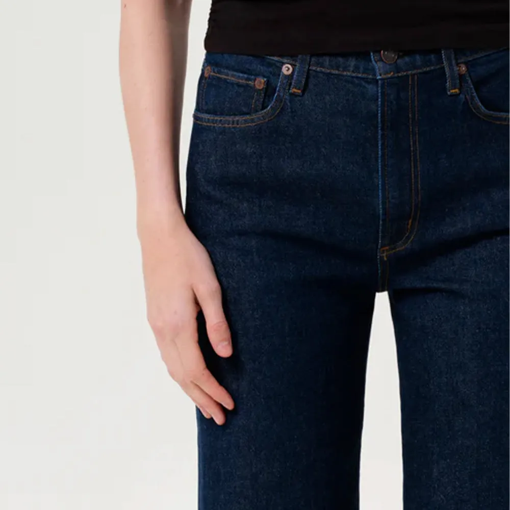 Agolde - Harper Straight Stretch Jeans - Reissue sold by Merci product image thumbnail 5