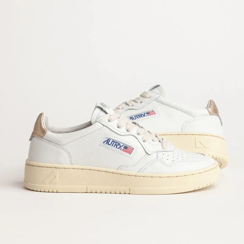 Autry - Medalist Low Sneakers - Gold made by Autry