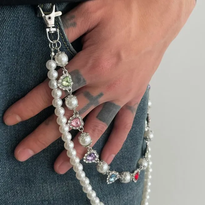 VYBES Fang Pocket Chain sold by VYBES product image thumbnail 2