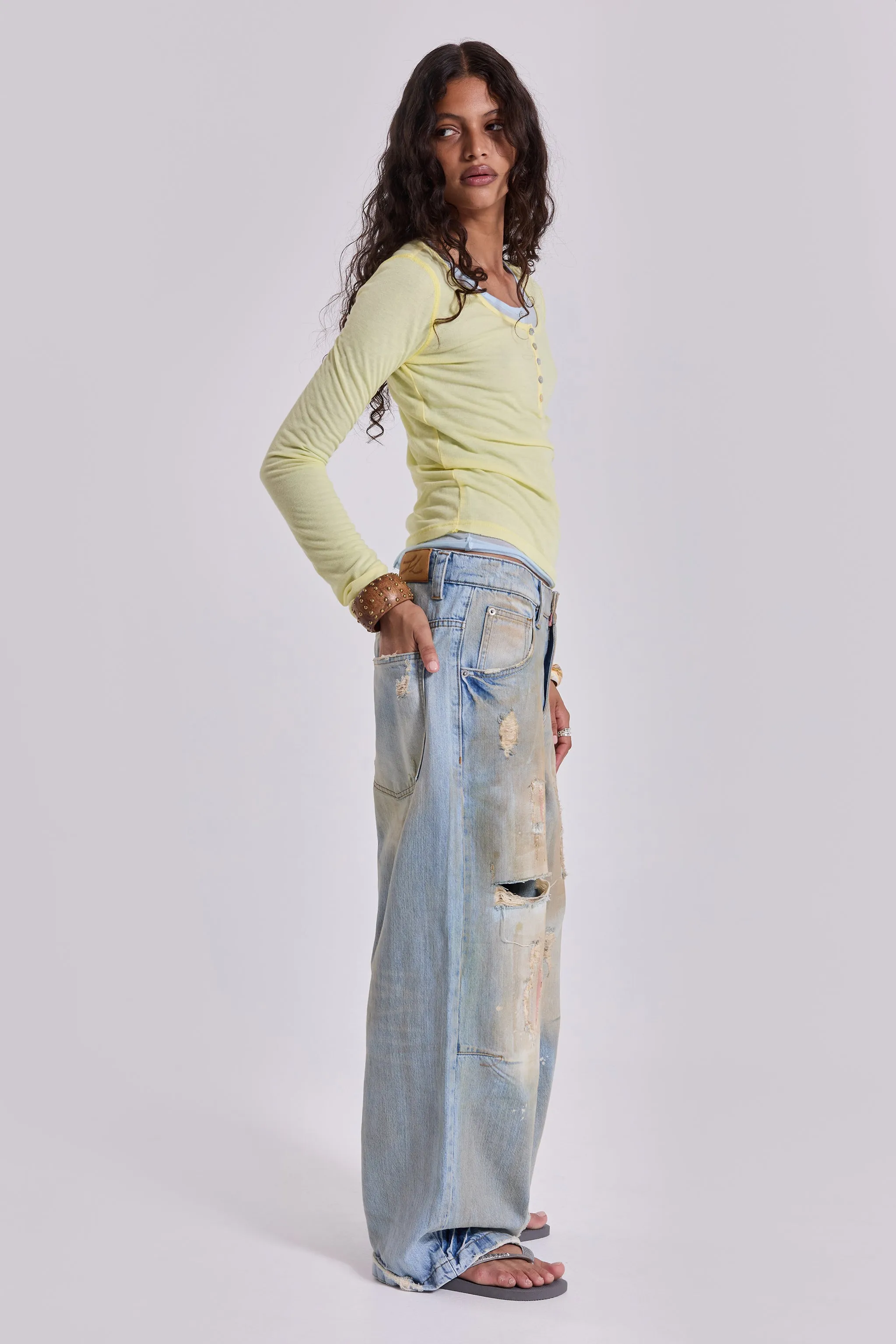 Reef Dirty-Wash Colossus Jeans sold by Jaded London product image thumbnail 5