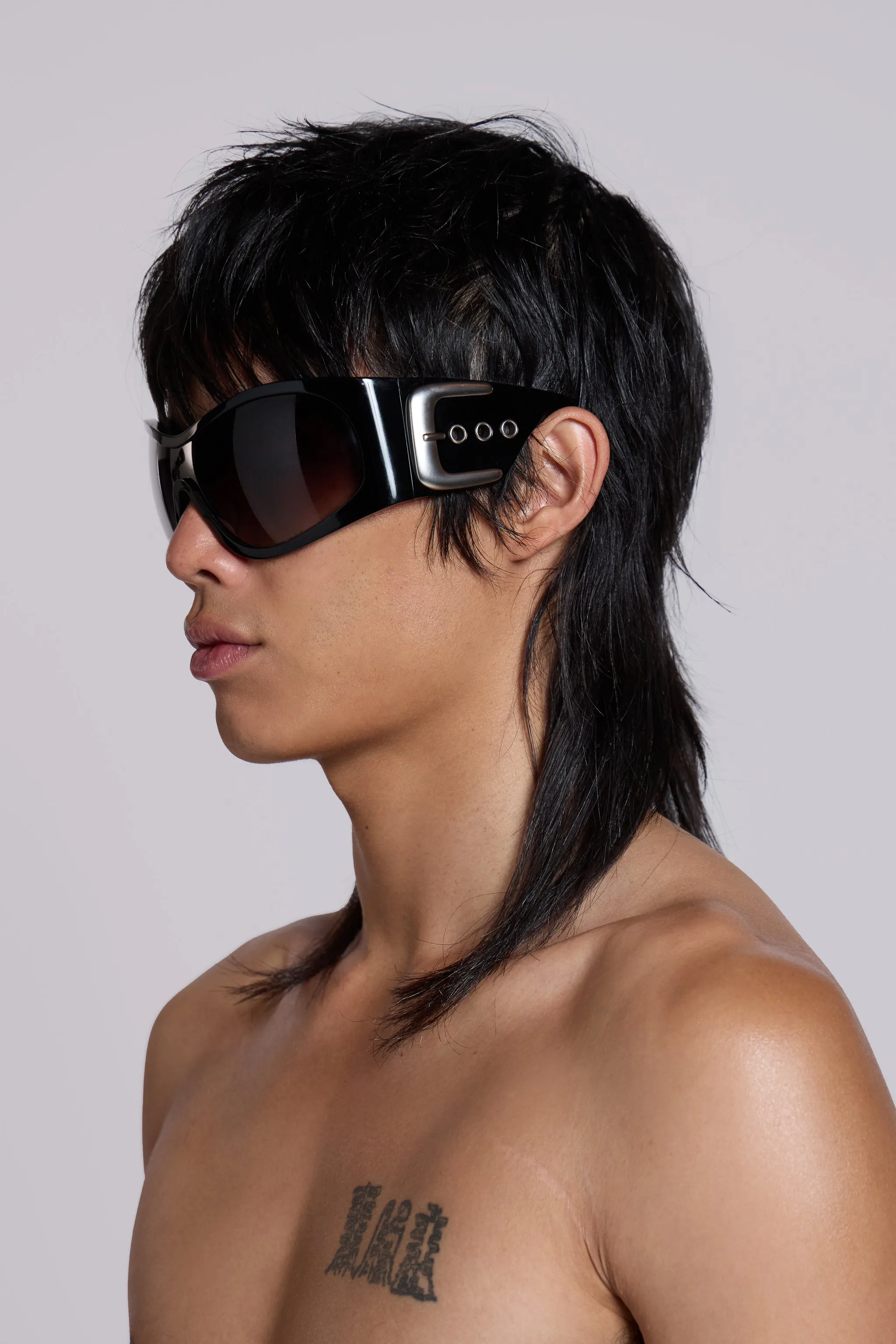 Alva Sunglasses in Black sold by Jaded London product image thumbnail 5