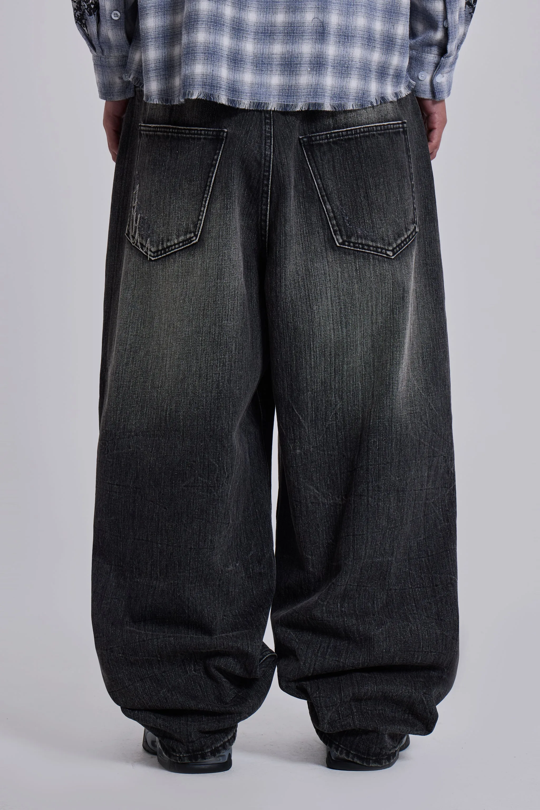 Chain Distressed XL Colossus Jeans sold by Jaded London product image thumbnail 4